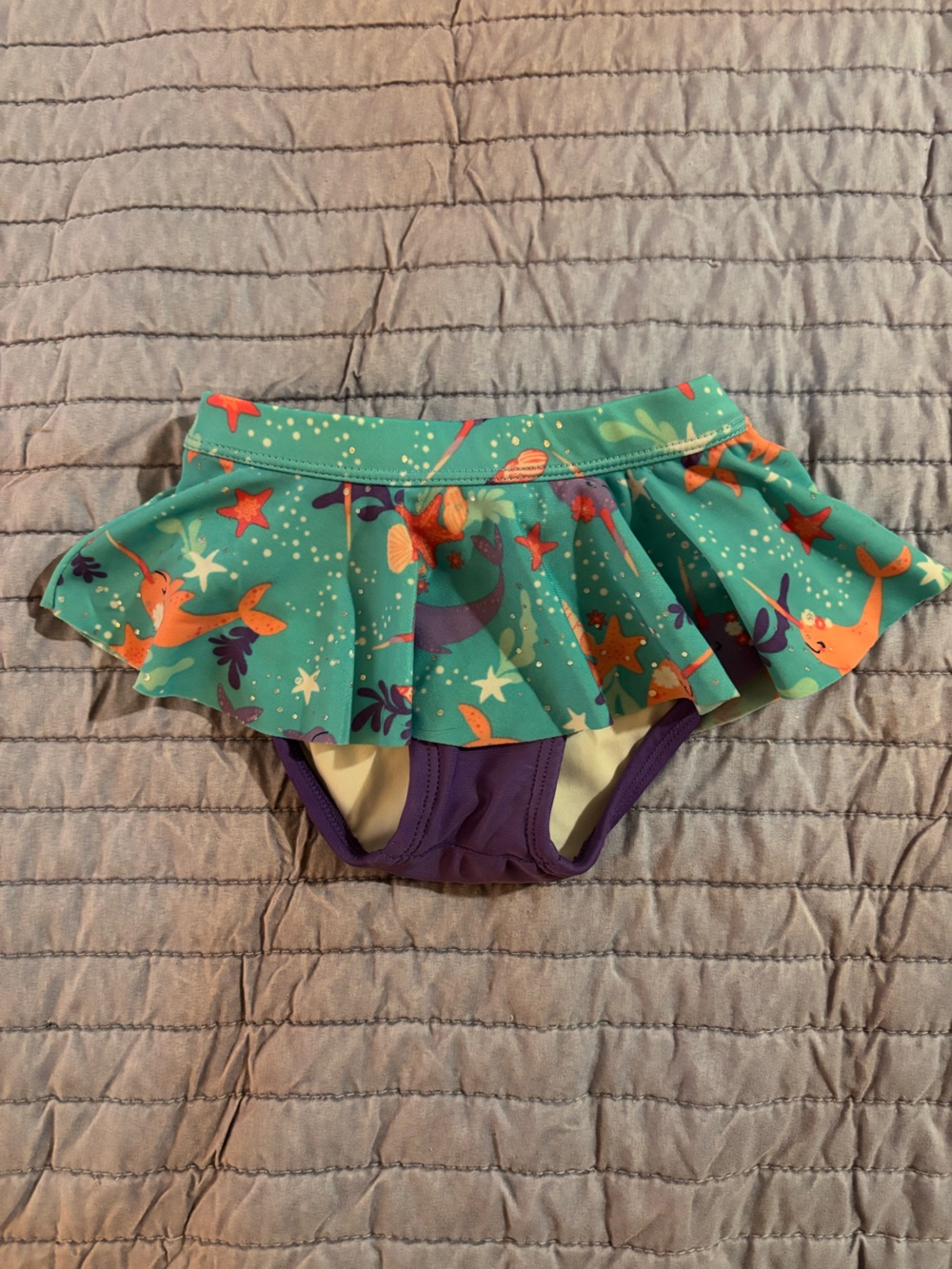 Purple Toddler Rash Guard Swimsuit with Narwhal Print 12-18 months - Picture 4 of 5